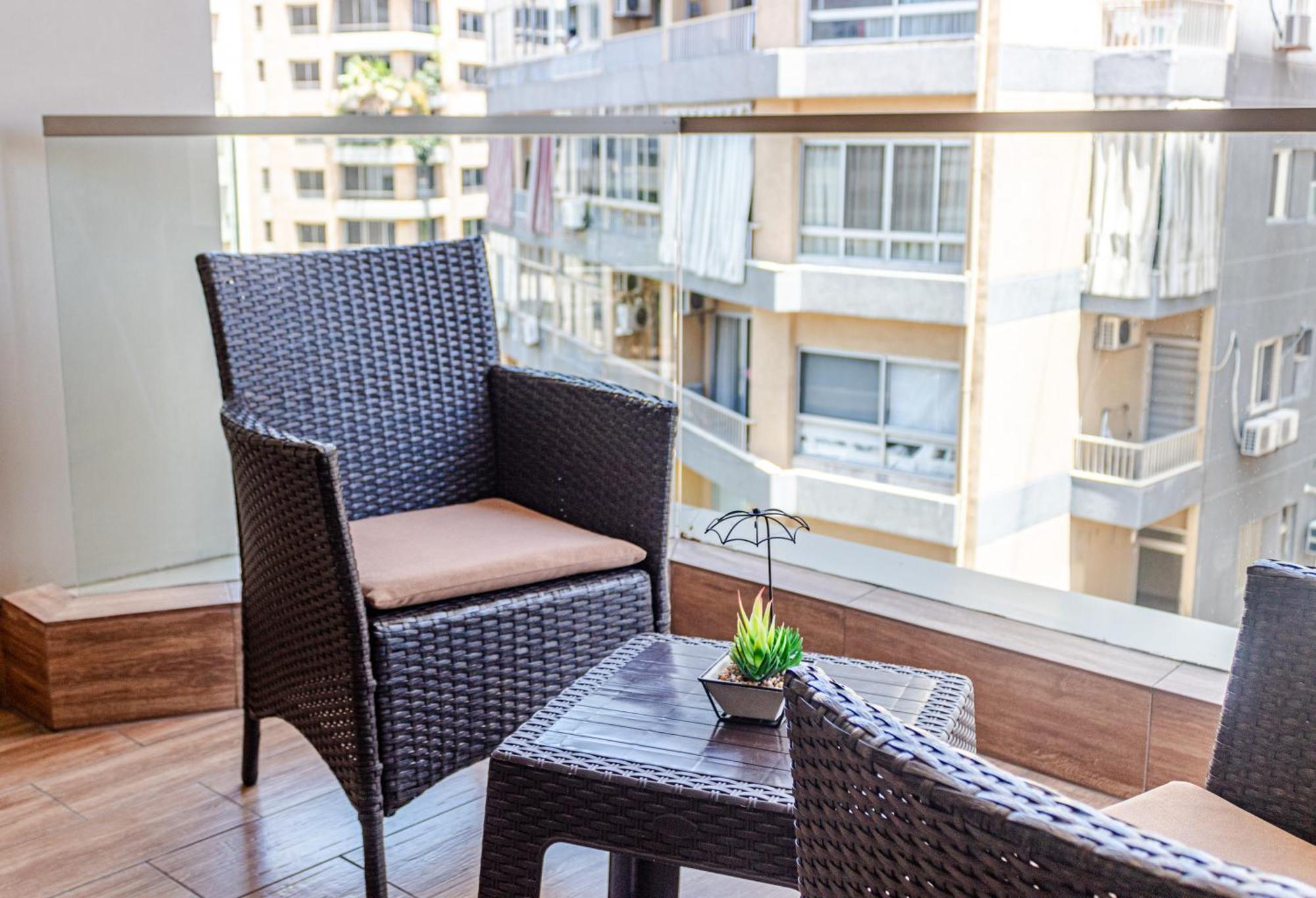 Britannia Suites Beirut Exterior photo