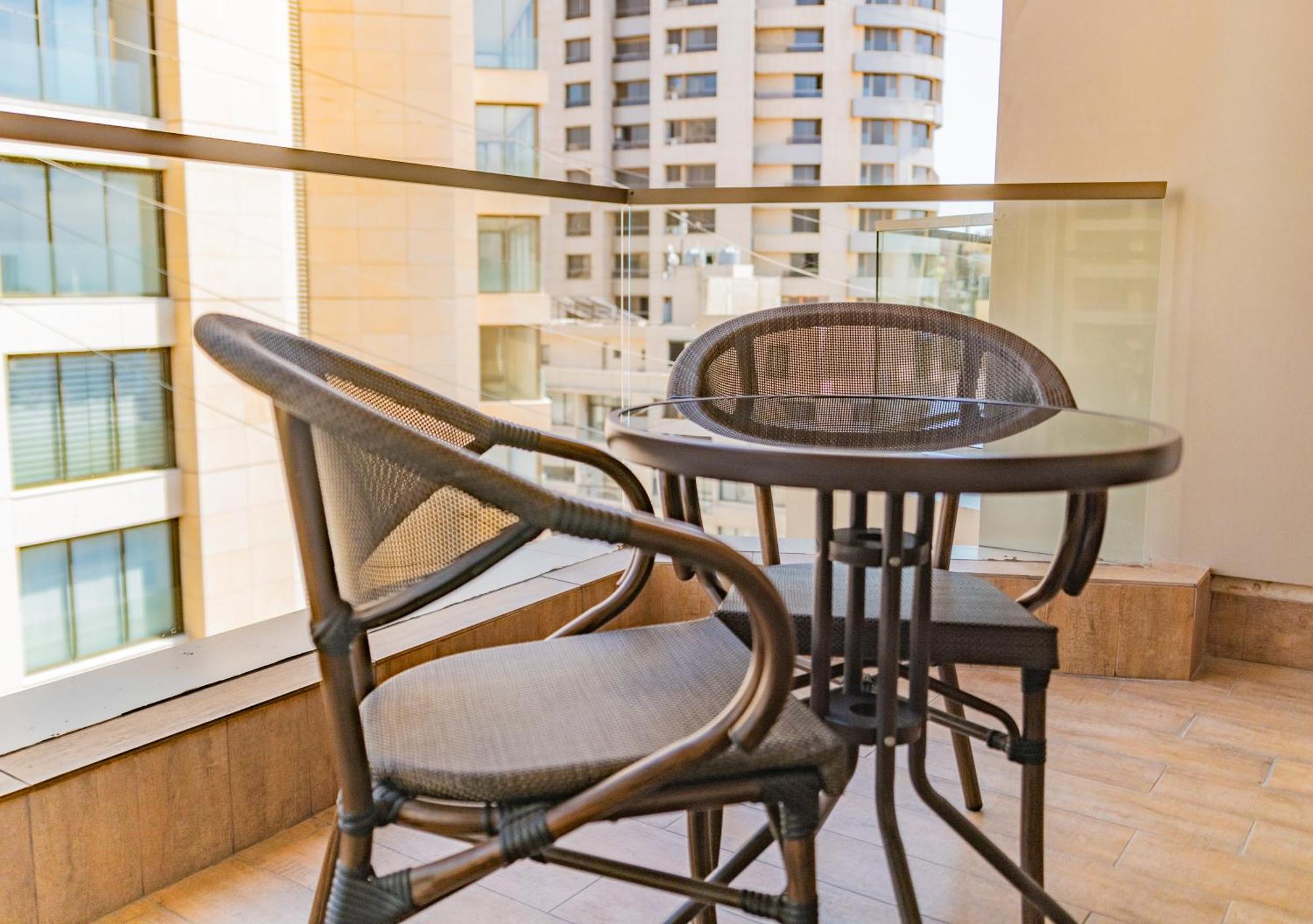 Britannia Suites Beirut Exterior photo