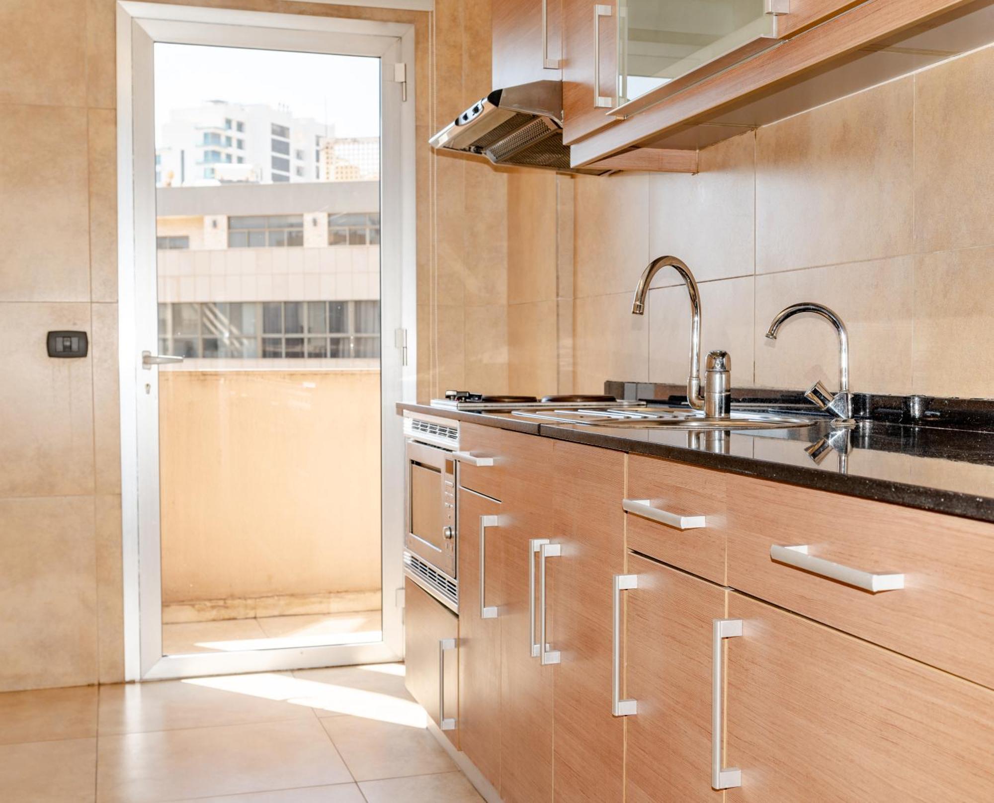 Britannia Suites Beirut Exterior photo
