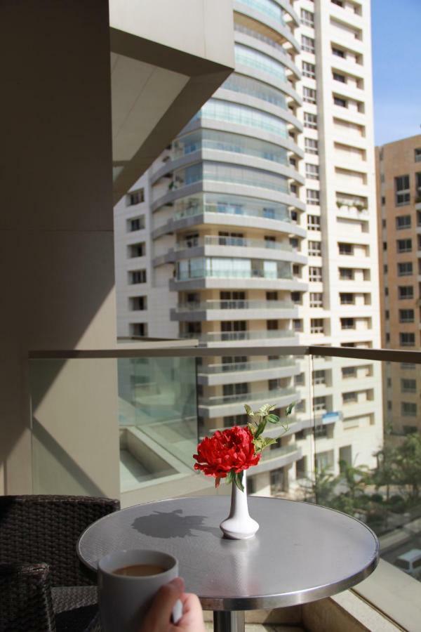 Britannia Suites Beirut Exterior photo